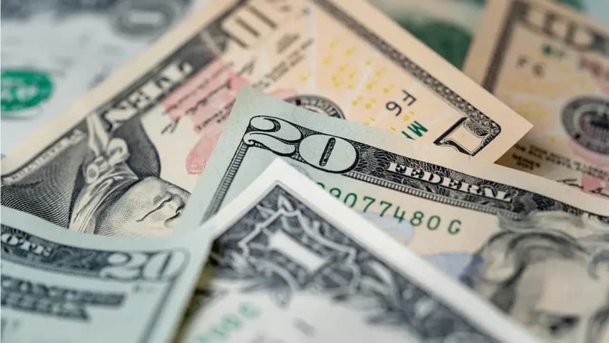 Mercado reage! Dólar cai em meio a expectativas sobre tarifas dos EUA