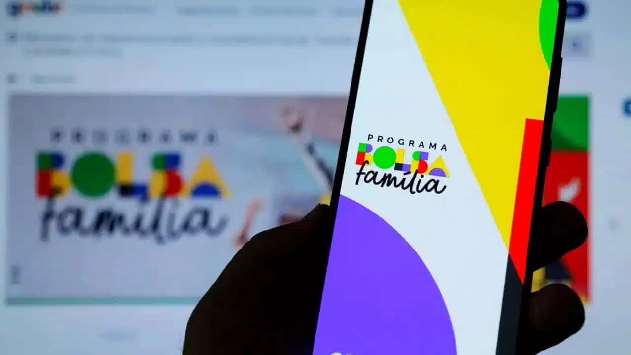 Mudança no calendário de PAGAMENTO do Bolsa Família é confirmada; entenda