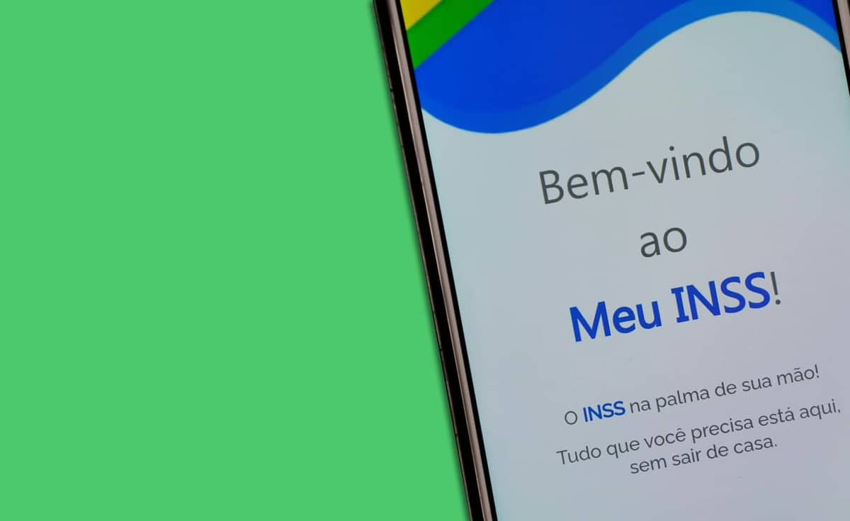 Celular com aplicativo Meu INSS