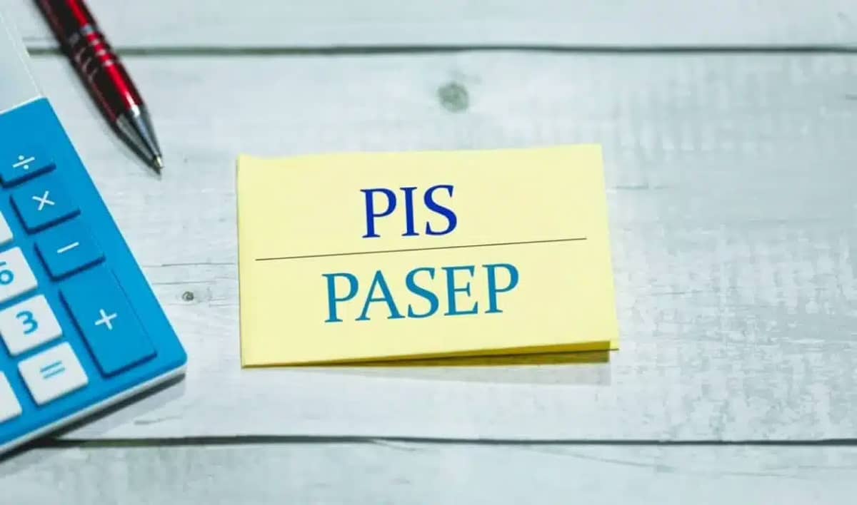 PIS/Pasep paga até R$ 1.518 nesta segunda; veja quem recebe