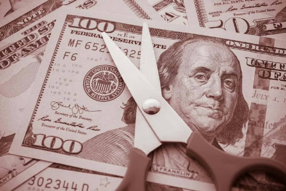 Dólar vai subir ou cair? Veja a tendência para as próximas semanas