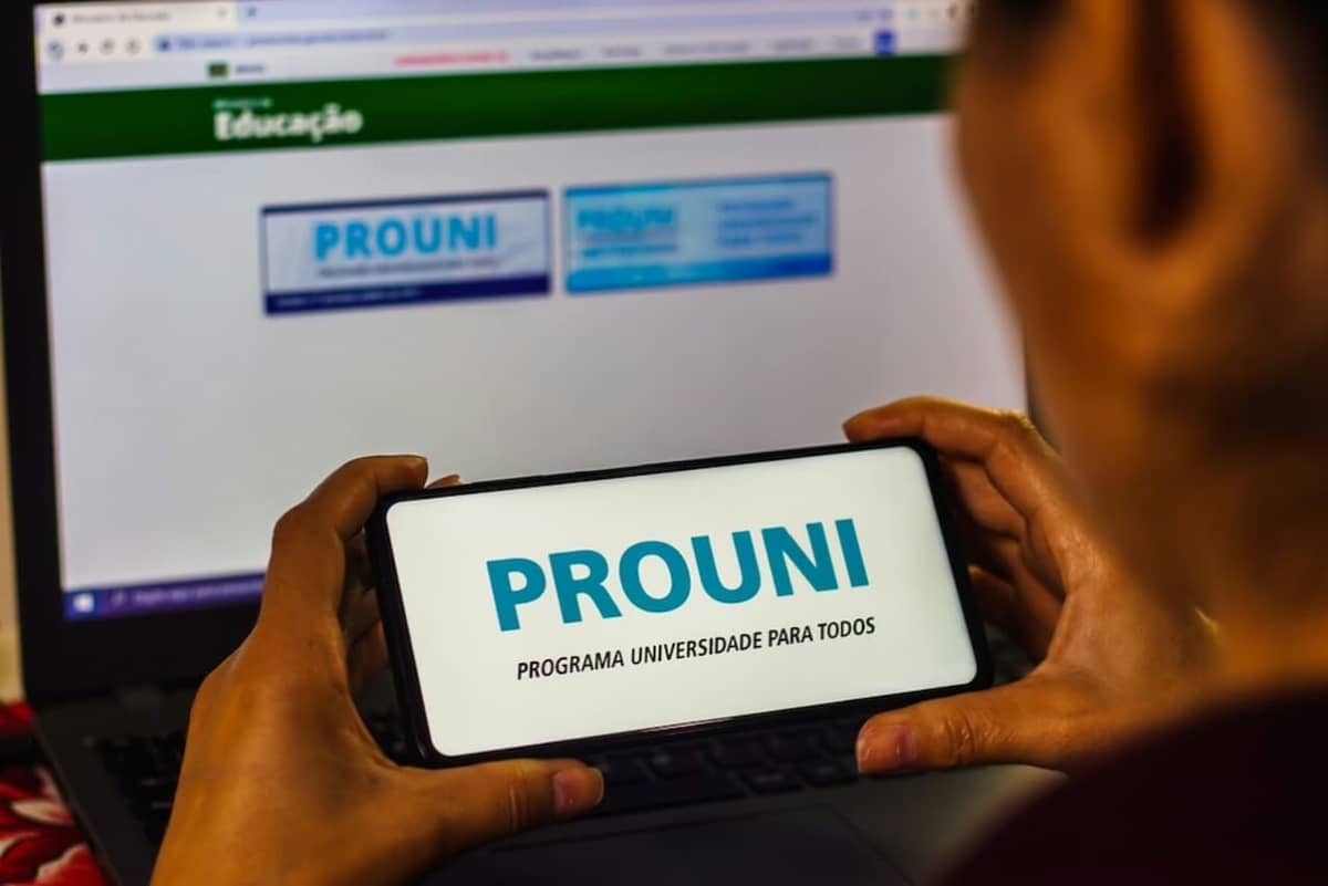 Prouni 2025 abre inscrições para lista de espera; veja como participar
