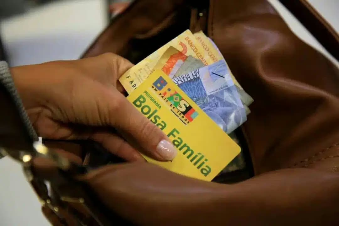 Janeiro chegando: saiba quando você poderá consultar seu Bolsa Família!