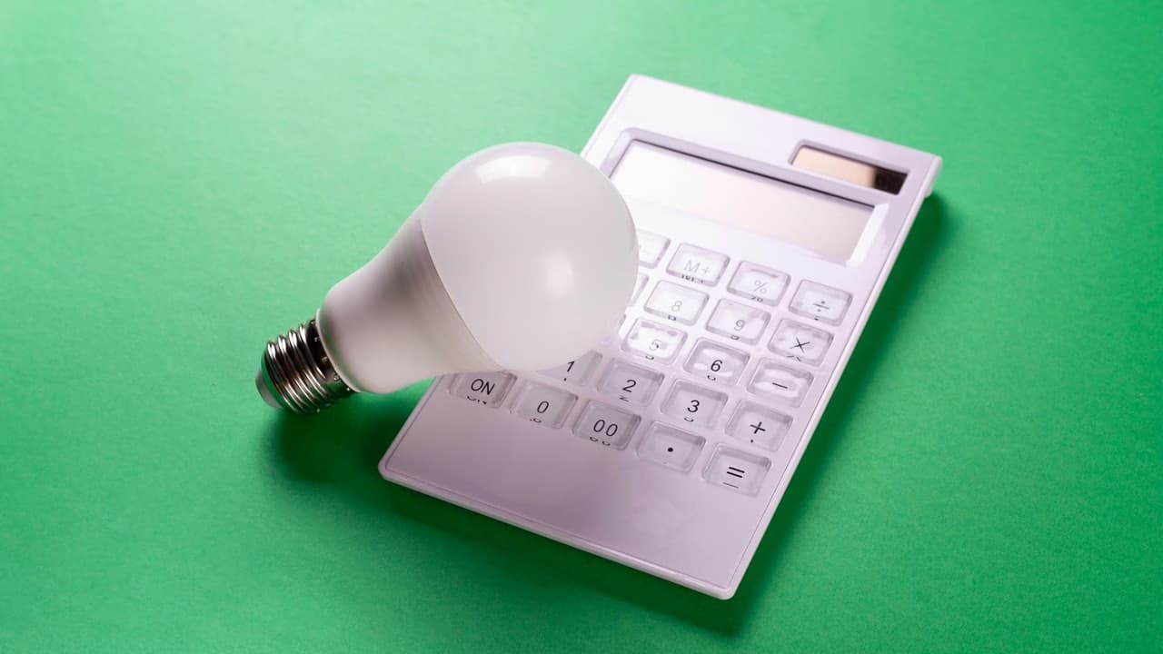 Conta de luz mais baixa: Light busca cadastrar 565 mil famílias no Tarifa Social